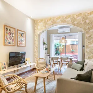 https://eixample-5.catalonia-hotels.com
